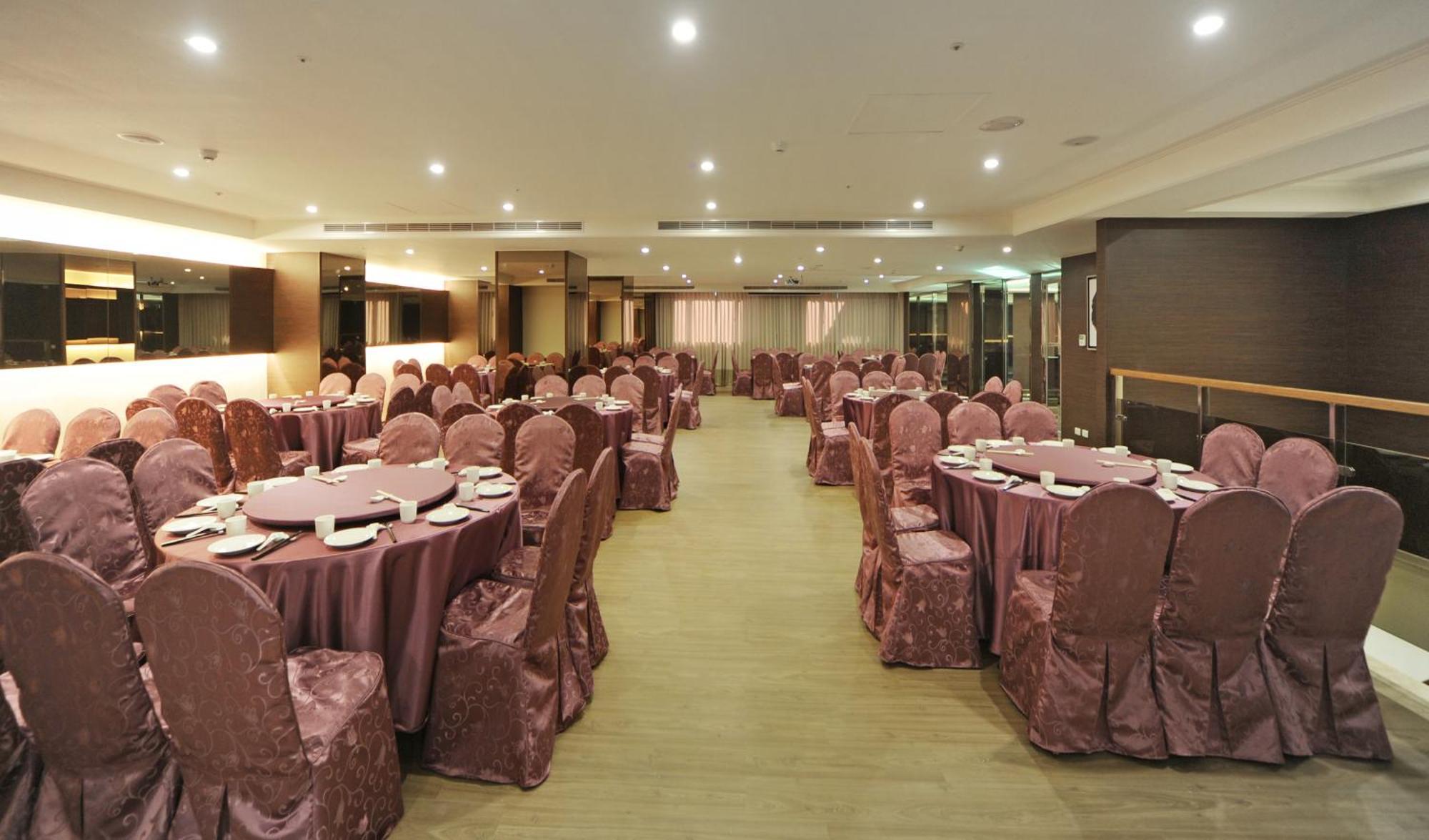 F Hotel - Hualien Bagian luar foto