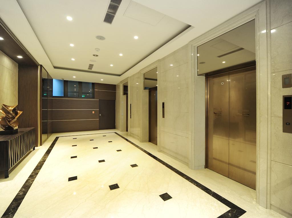 F Hotel - Hualien Bagian luar foto